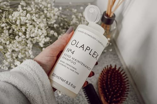 OLAPLEX NO.4 ŞAMPUANIN DİĞER ŞAMPUANLARDAN FARKI NEDİR?
