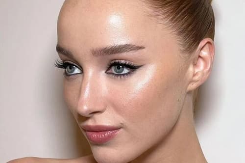 KURUYAN GÖZ ÇEVRESİ İÇİN ALINACAK 7 ÖNLEM