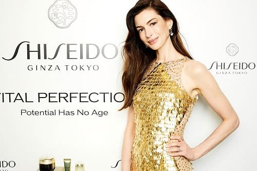 SHISEIDO BENZERSİZLİĞİNİN EN NET KANITI ÖDÜLLER