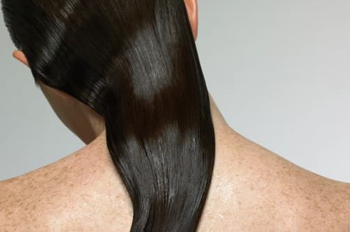 SAĞLIKLI SAÇLARIN SIRRI: ŞAMPUAN ÖNCESİ BAKIM