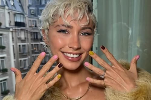 SQUARE NAILS GERİ DÖNDÜ