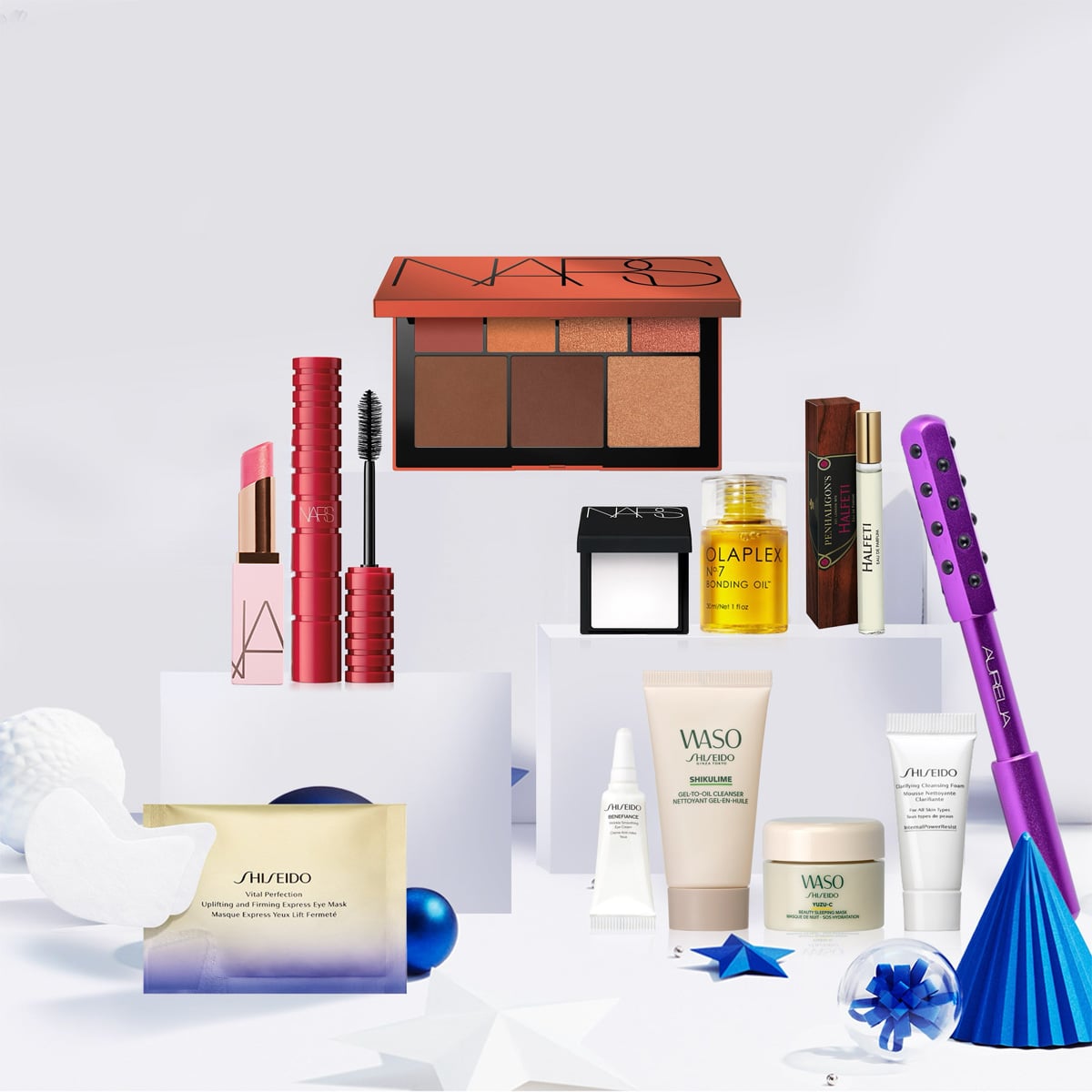Makyaj, Parfüm, Cilt ve Saç Bakım Ürünlerinden Oluşan Hediye Seti