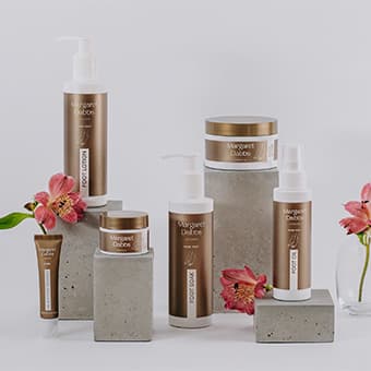 PÜRÜZSÜZ & İPEKSİ LÜKS VÜCUT BAKIMI